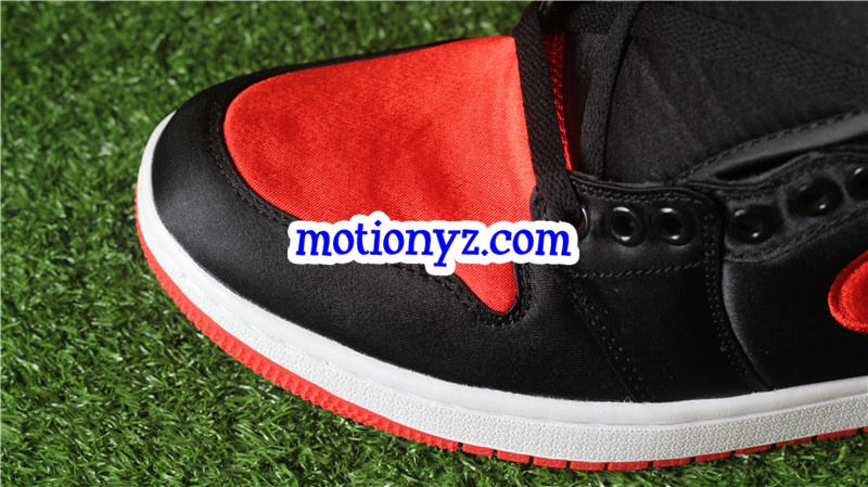 Authentic Air Jordan 1 Retro Satin Banned